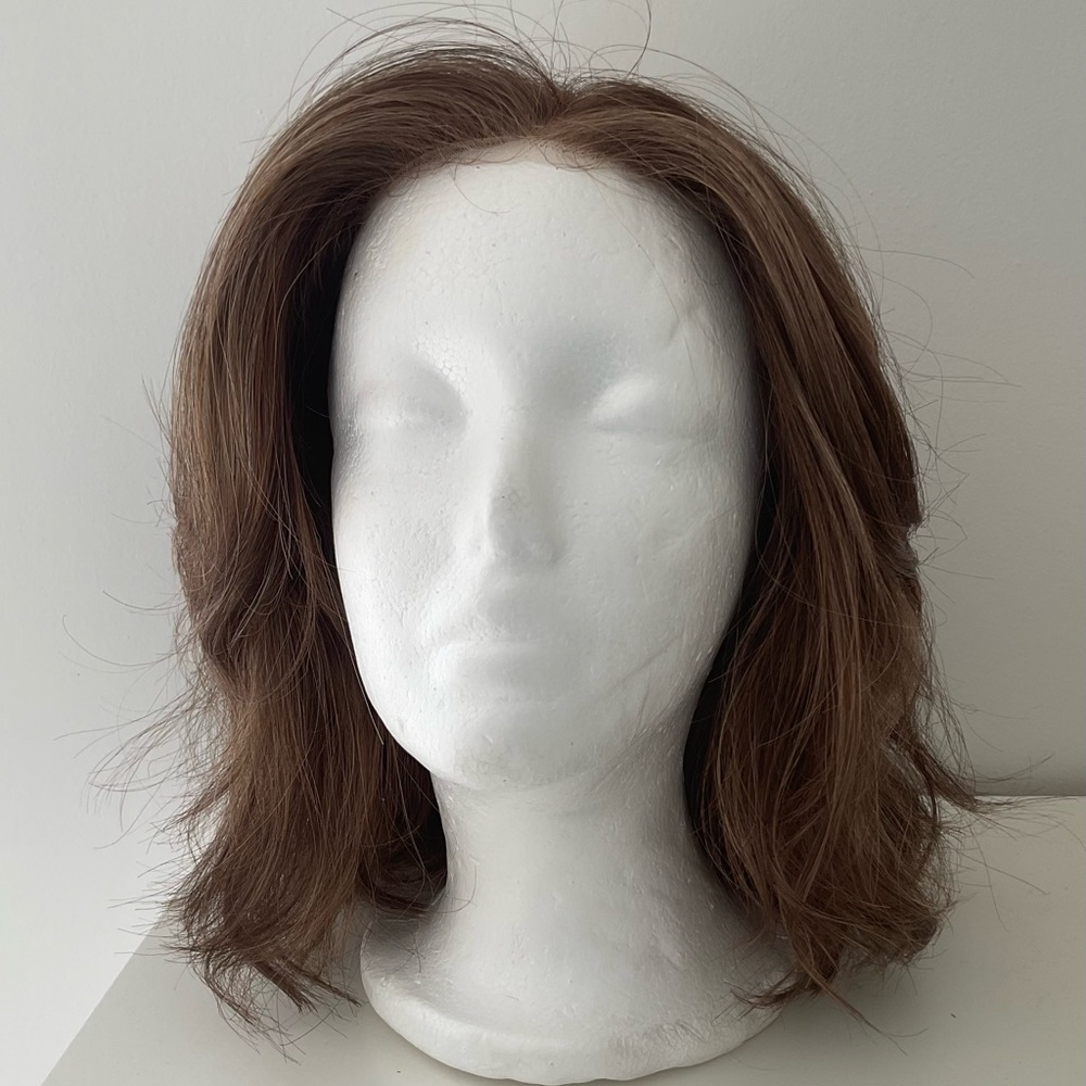 Henry Margu Mystery Wig. Hayden??? Medium Brown with highlights